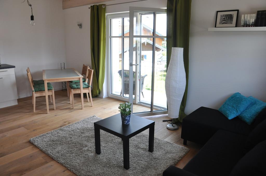 Ferienwohnungen Rimsting am Chiemsee Kamer foto